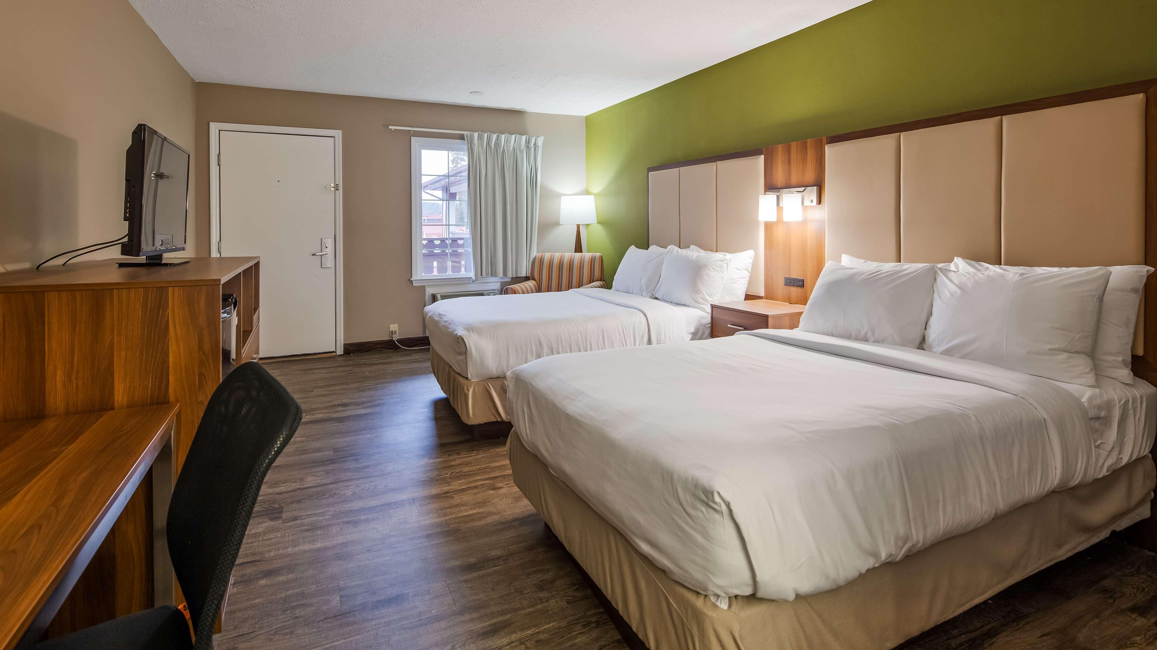 Surestay Hotel By Best Western Helen Downtown Exterior photo