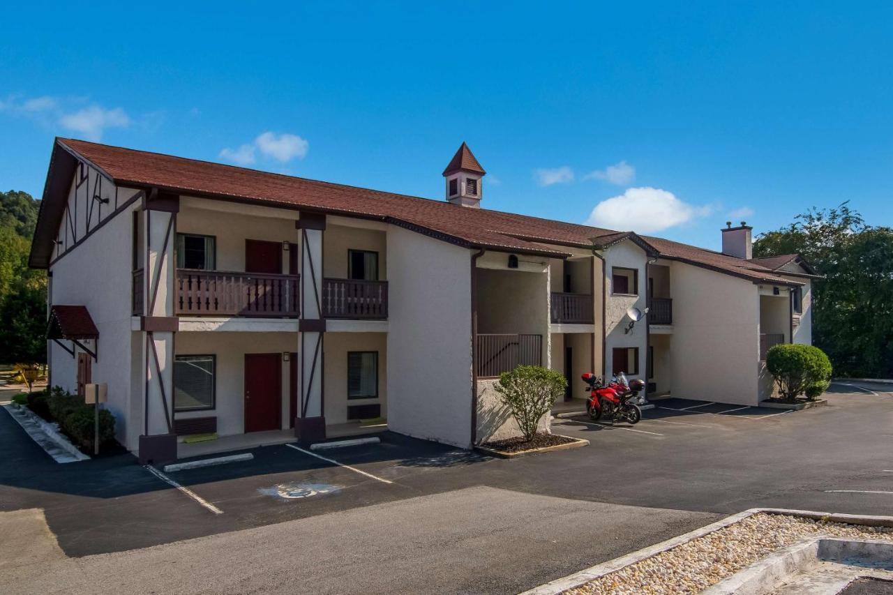 Surestay Hotel By Best Western Helen Downtown Exterior photo