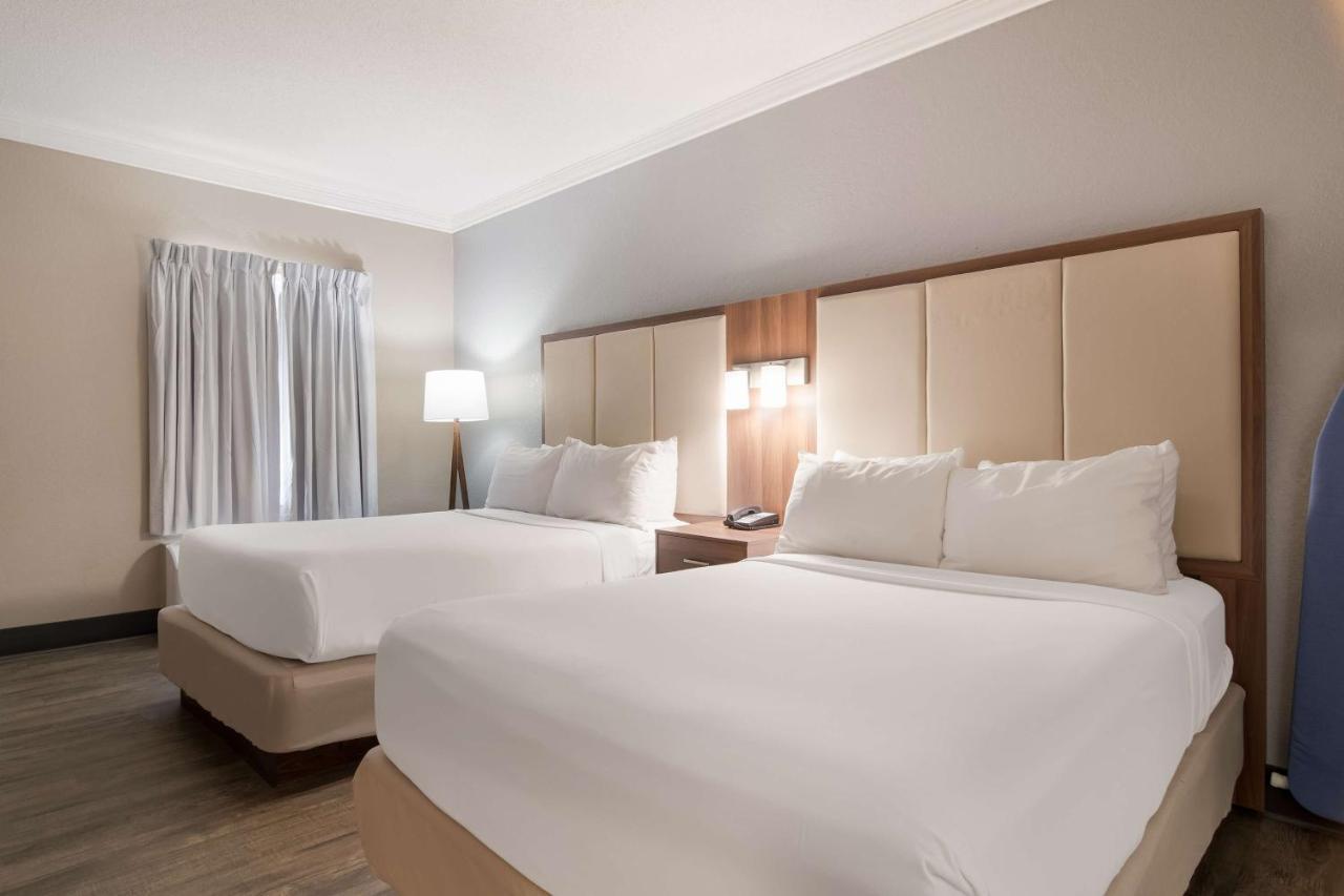 Surestay Hotel By Best Western Helen Downtown Exterior photo