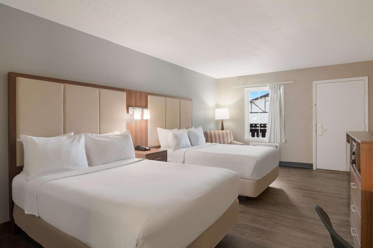 Surestay Hotel By Best Western Helen Downtown Exterior photo